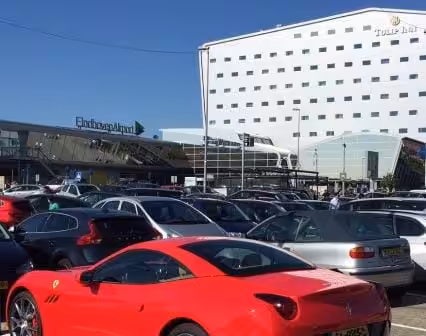 Parkeren Eindhoven Airport